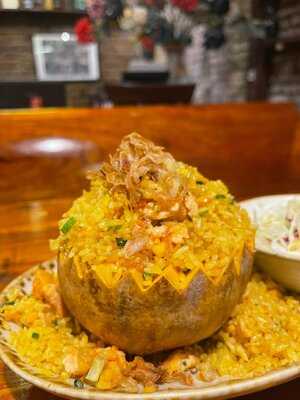 Madam Tran's Restaurant