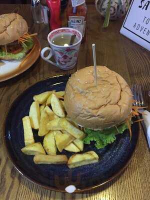 Chookie's Balcony Cafe