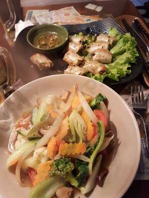 Gecko Cheap And Cheerful Restaurant