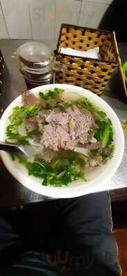 Phở Gia Truyền Bát Đàn