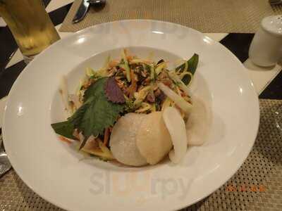 Viet Cooking Class & Restaurant