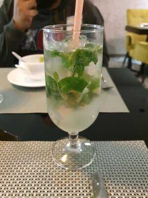 Nhà Hàng Salmon Run