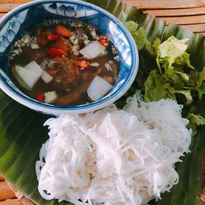Bún Chả Bà Béo