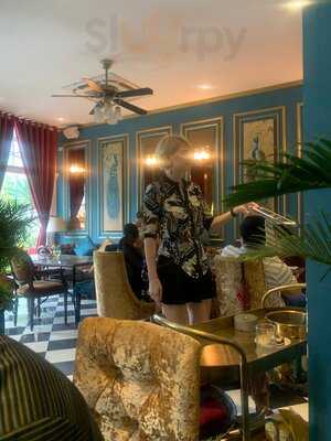 Trangcasa Premier Cafe & Lounge