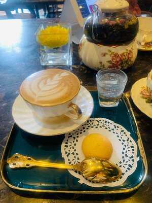 Trangcasa Premier Cafe & Lounge