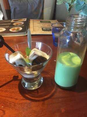 Nhà Hàng Pavilion The Garden