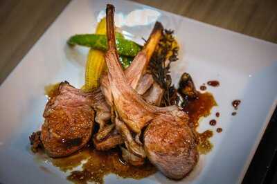 Bistro Three Little Owls Danang