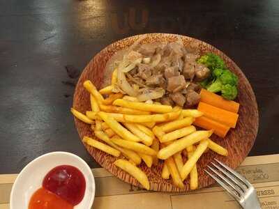 Mơ - Homemade Pasta & Dessert