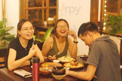 Mơ - Homemade Pasta & Dessert