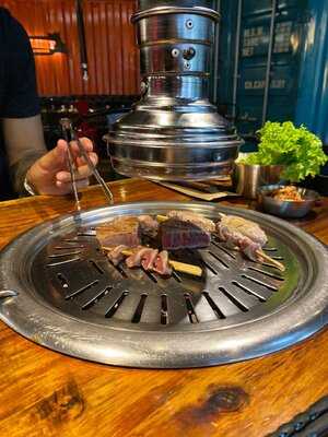 Nhà Hàng Hàn Quốc Meat & Meet Bbq Container