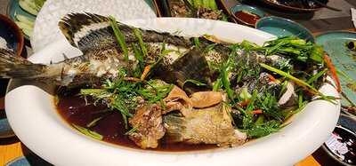 Cá Chuồn Cồ Vietnamese Restaurant