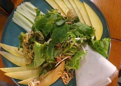 Cá Chuồn Cồ Vietnamese Restaurant