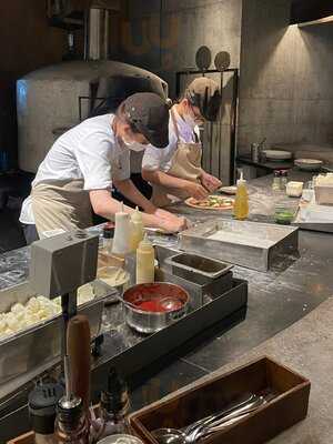 Pizza 4p's Saigon Centre