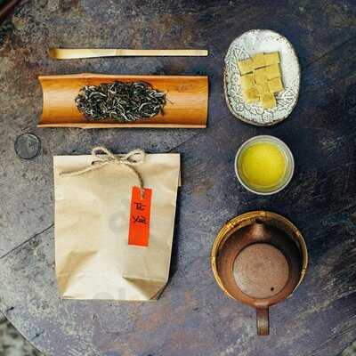 Trà Quán Góc Nhà Tụi Mình