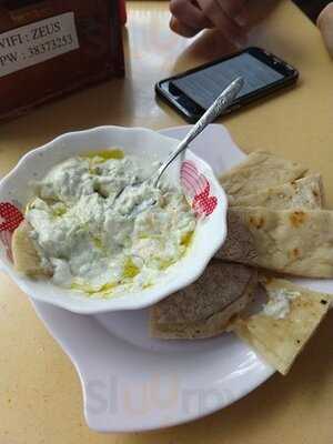 Nhà Hàng Zeus Greek Souvlaki- Gyros