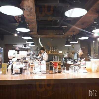 Phin & Bean Roastery