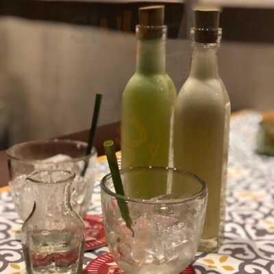 Maison Mận-Đỏ Restaurant