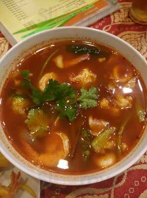 Nhà Hàng Kampung Pandan