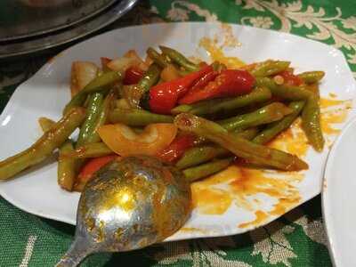 Nhà Hàng Kampung Pandan