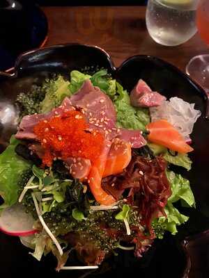 Towa - Japanese Cuisine & Lounge