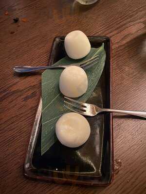 Towa - Japanese Cuisine & Lounge