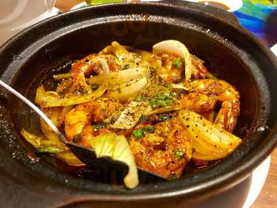 Nhà Hàng Đào Place