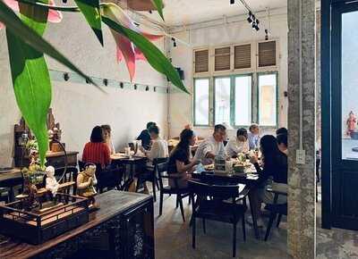 Secret Garden 12 Nguyen Thiep Branch