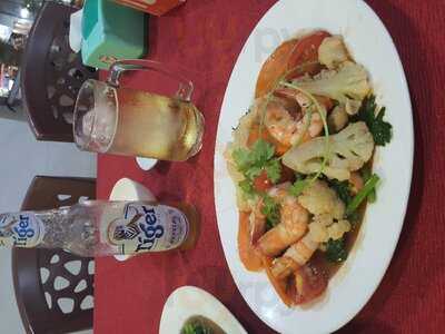 Quán 33 Đề Thám