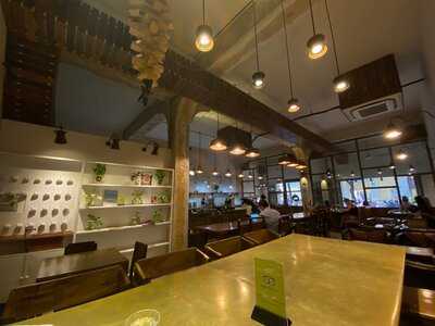 Phin & Bean Roastery