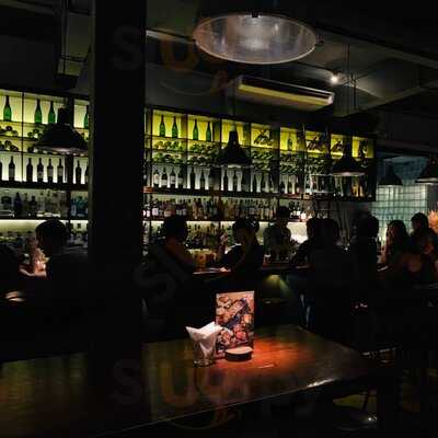 Layla - Eatery & Bar