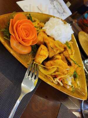 Rue Lamblot Restaurant & Cafe