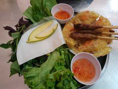 Bánh Xèo Sáu Phước