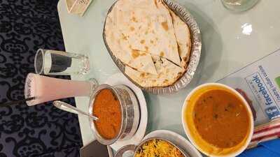 Nhà Hàng Ấn Độ Natraj