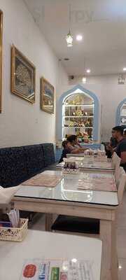 Nhà Hàng Ấn Độ Natraj