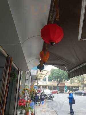 Moto-san Uber Noodle