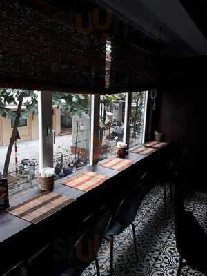 Moto-san Uber Noodle