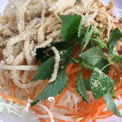 Nhà Hàng Ngói Đỏ