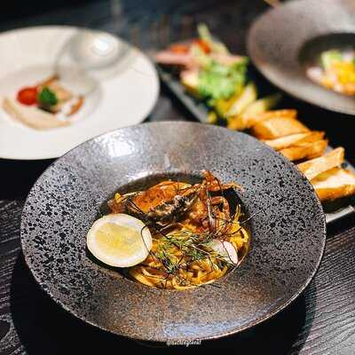 La Grupa Steak & Seafood