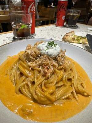 Pizza 4p's Indochina