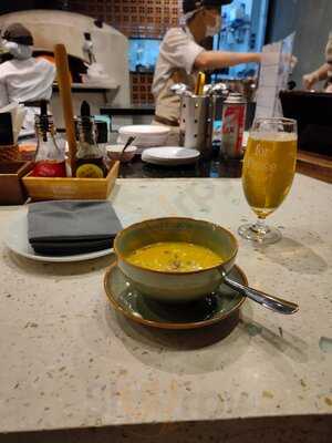 Pizza 4p's Indochina