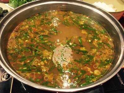 Nhà Hàng Hoàng Gia