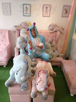 Unicorn Kafe