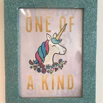 Unicorn Kafe