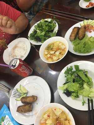 Dung Hòa Phố Cổ