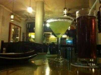 La Restaurant And Bar