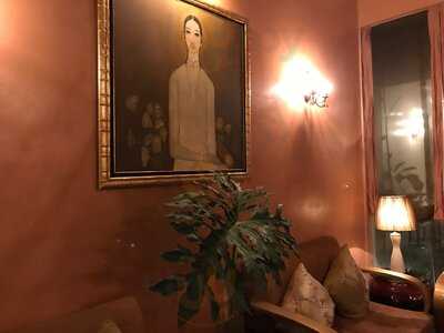 Nhà Hàng Lá Lúa