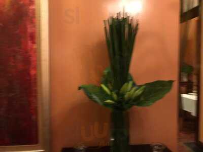 Nhà Hàng Lá Lúa