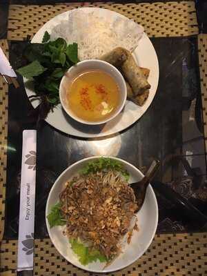 Lotus Blanc Cafe Restaurant