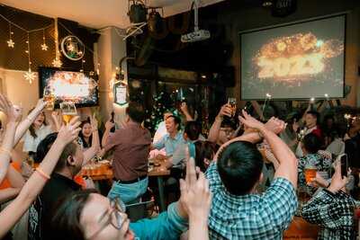 Saigon Craft Bar And Grill