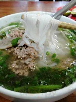 Phở Bò Tư Lùn